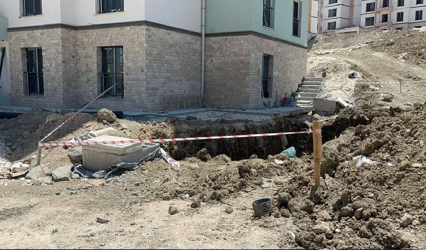 Hatay’da altyapı çalışmasında göçük: 2 işçi hayatını kaybetti