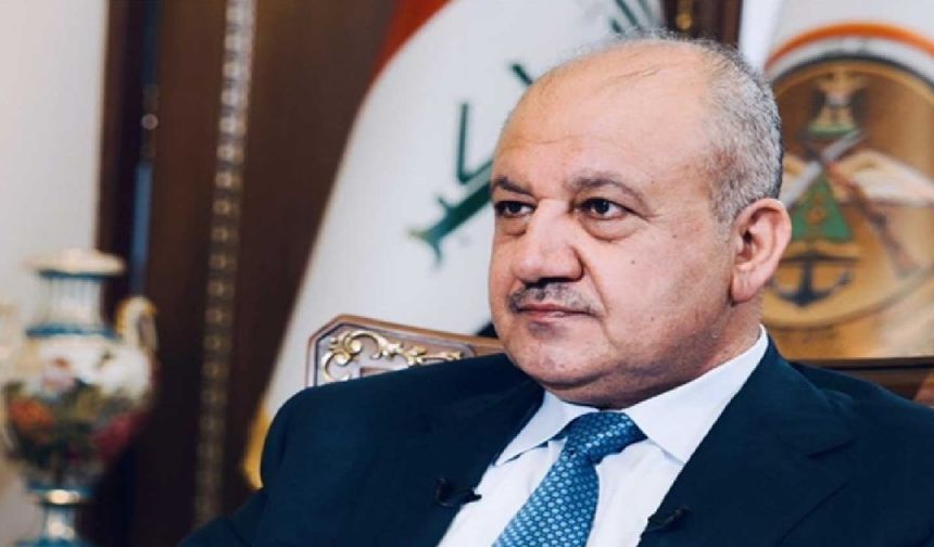 Irak Savunma Bakanı: ABD'nin Suriye'de kalması gerekli