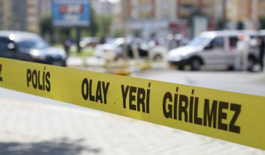 Askerleri taşıyan midibüs devrildi: 13 yaralı