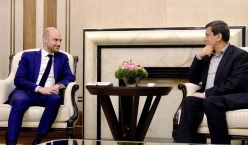 Mazlum Abdi  ile Fransa Dışişleri Bakanı bir araya geldi