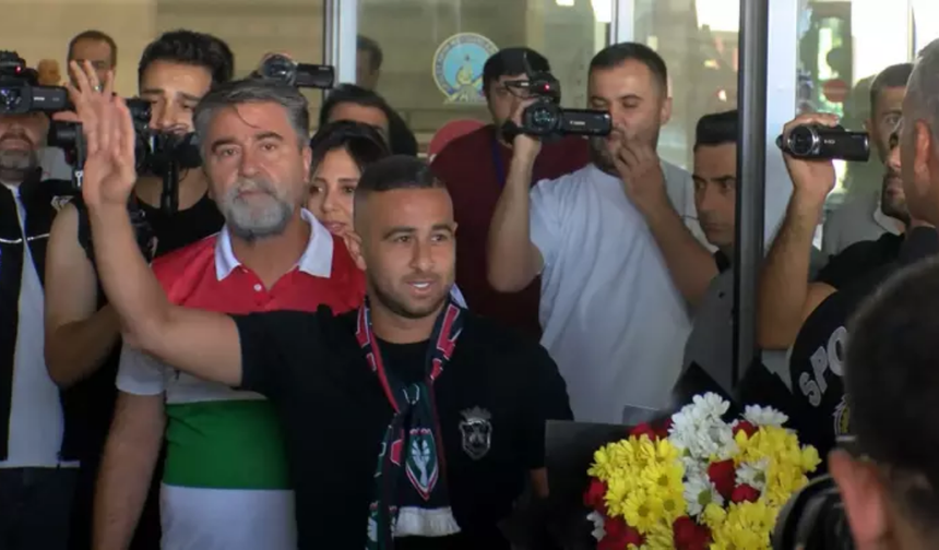Amedspor’un yeni transferi Diyarbakır’da coşkuyla karşılandı
