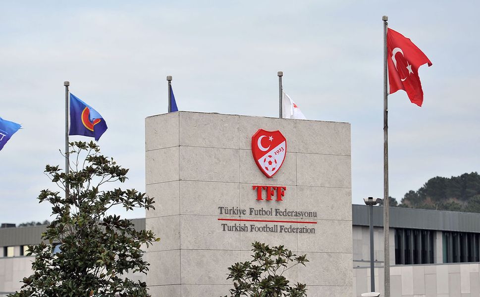 PFDK’den Süper Lig kulüplerine ve yöneticilere ağır cezalar