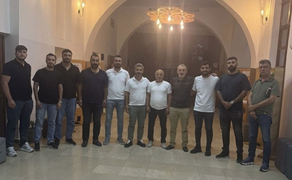 Amedspor yönetimi ve taraftarlar bir araya geldi