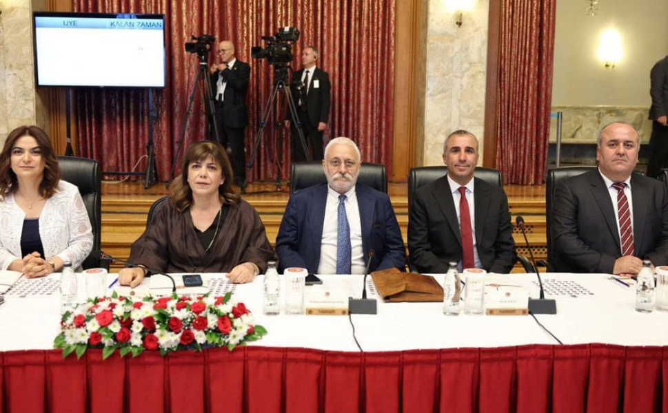 DEM Parti’den TBMM’de kararlı mesaj