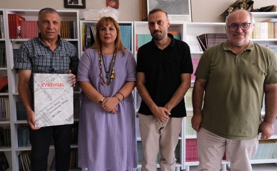 DFG'den Evrensel gazetesine dayanışma ziyareti
