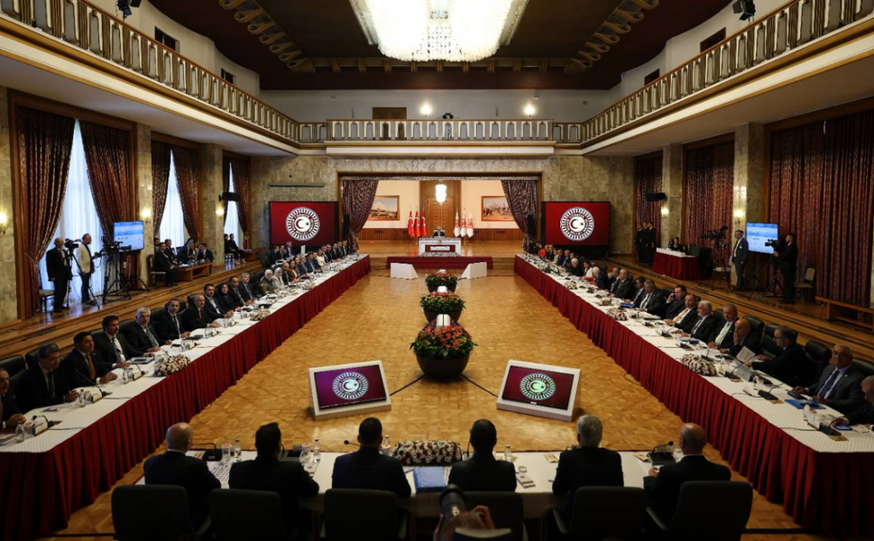 TBMM, Memur ve işçi sendikaları görüşlerini gelecek toplantıda alacak